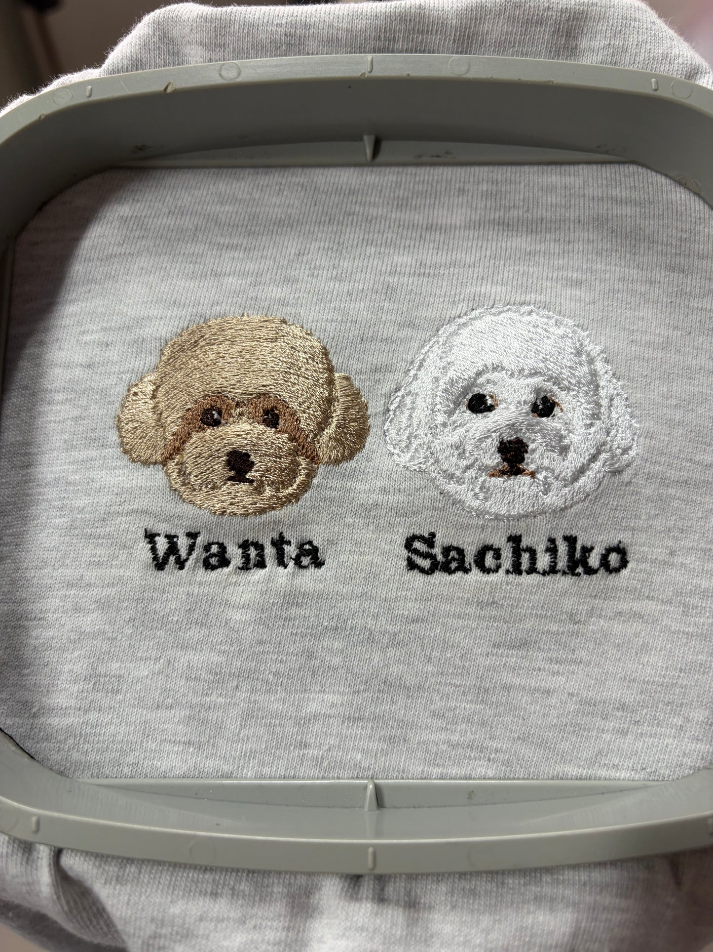 ペット刺繍 半袖Tシャツ イラストスタイル