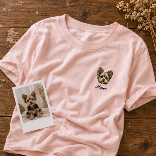 ヨークシャテリアの刺繍Ｔシャツの画像
