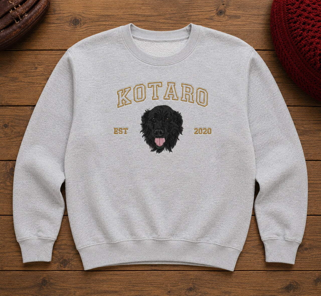 黒いレトリバーのペット刺繍　トレーナー　スウェットの画像