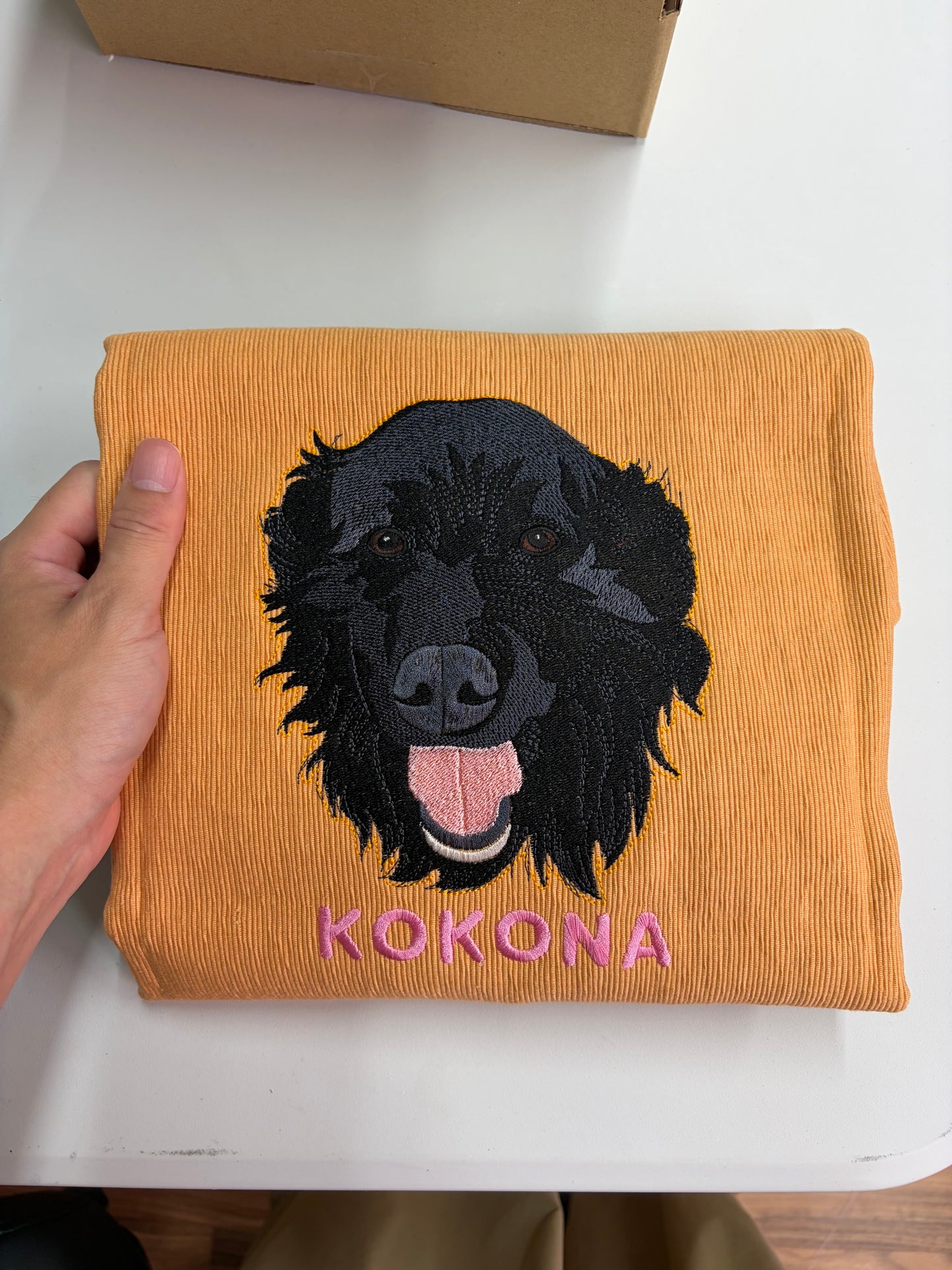 ペット刺繍　リアルスタイル｜クッションカバー（顔 or 全身 １匹のみ）