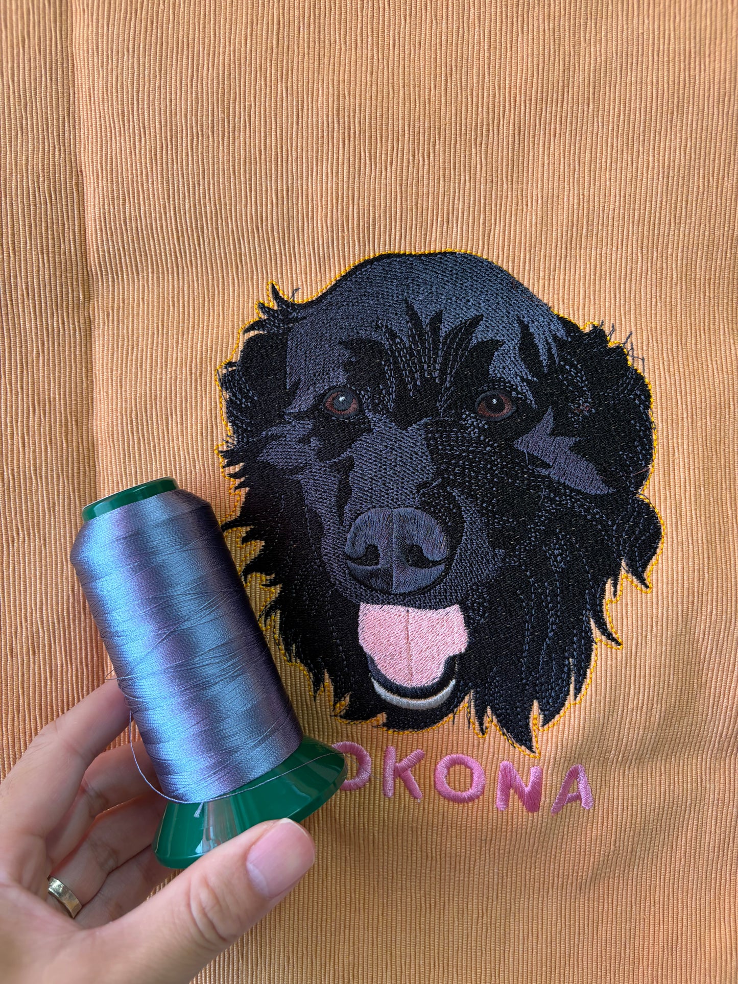 ペット刺繍　リアルスタイル｜クッションカバー（顔 or 全身 １匹のみ）