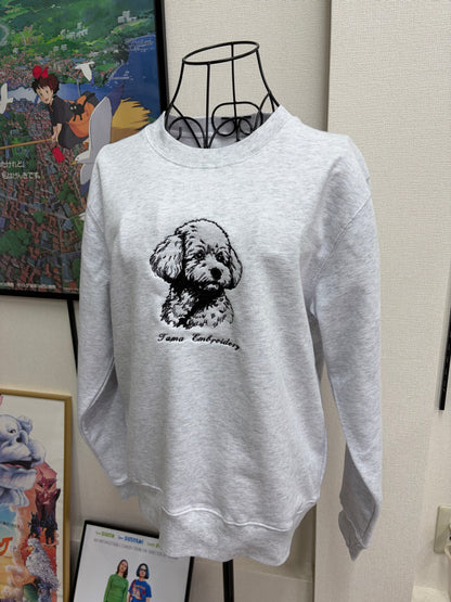 スマホ写真からつくる デッサン刺繍トレーナー｜人物・ペットOK