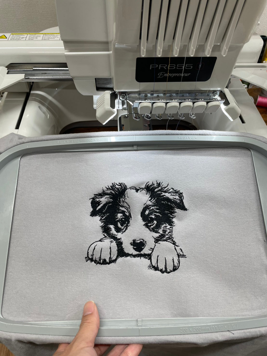 鉛筆デッサン DOG Tシャツ【多摩の刺繍屋オリジナル】