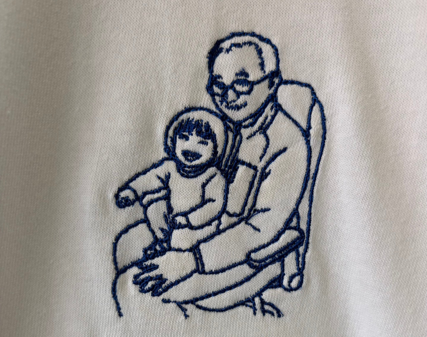 メモリアル刺繍　人物線画｜Tシャツ