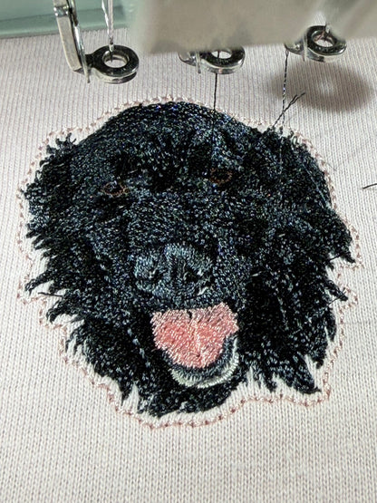 ペット刺繍のリアル刺繍Tシャツ（うちの子刺繍）