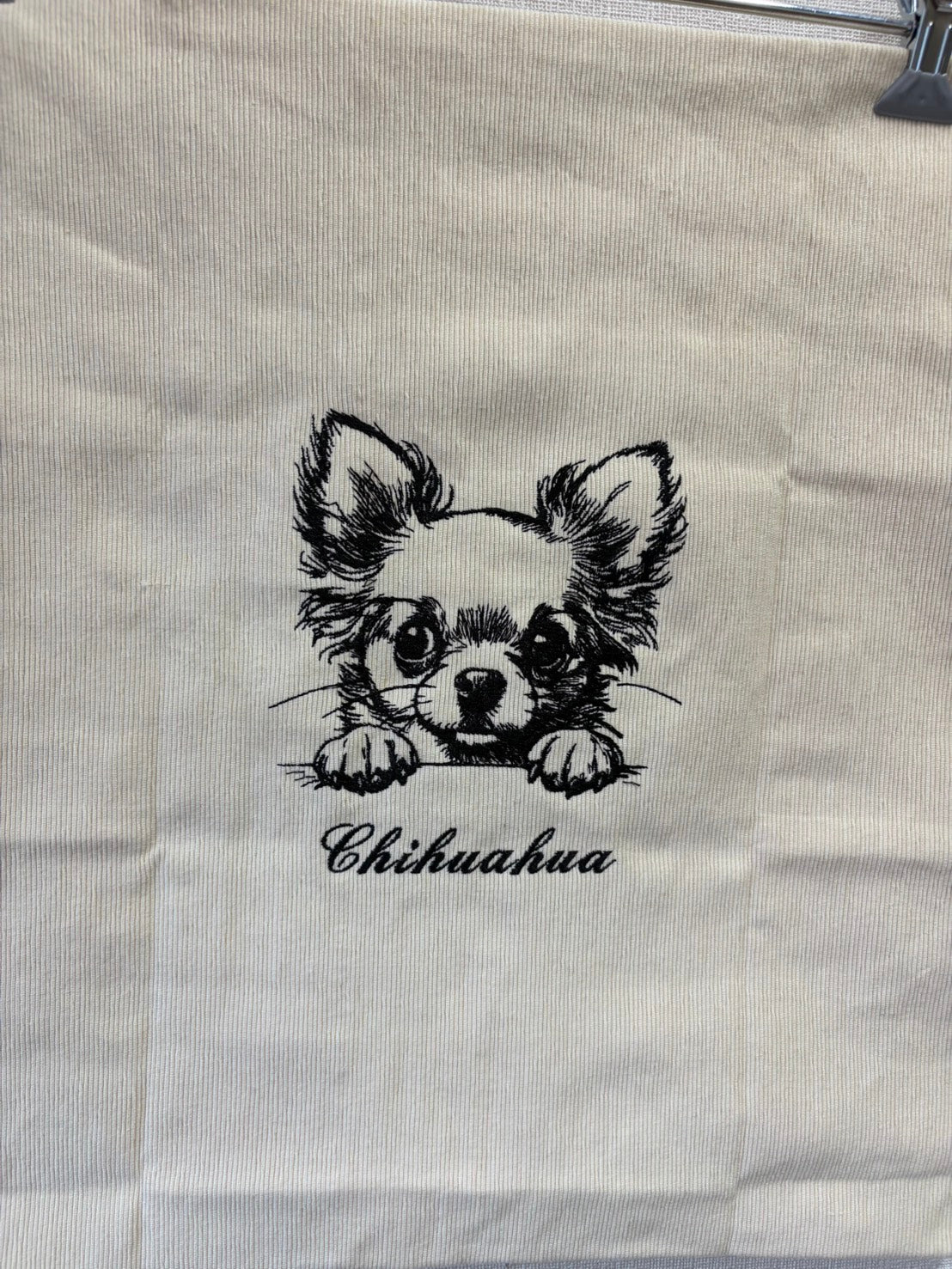 チワワ　鉛筆デッサン刺繍　クッションカバー