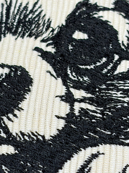 チワワ　鉛筆デッサン刺繍　クッションカバー