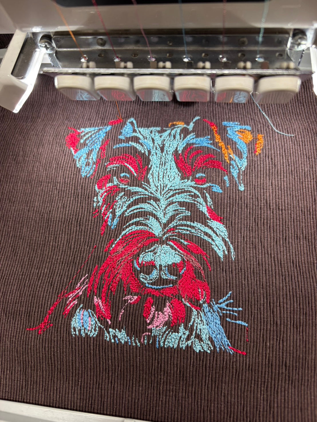 ミニチュアシュナウザー　高密度刺繍　クッションカバー