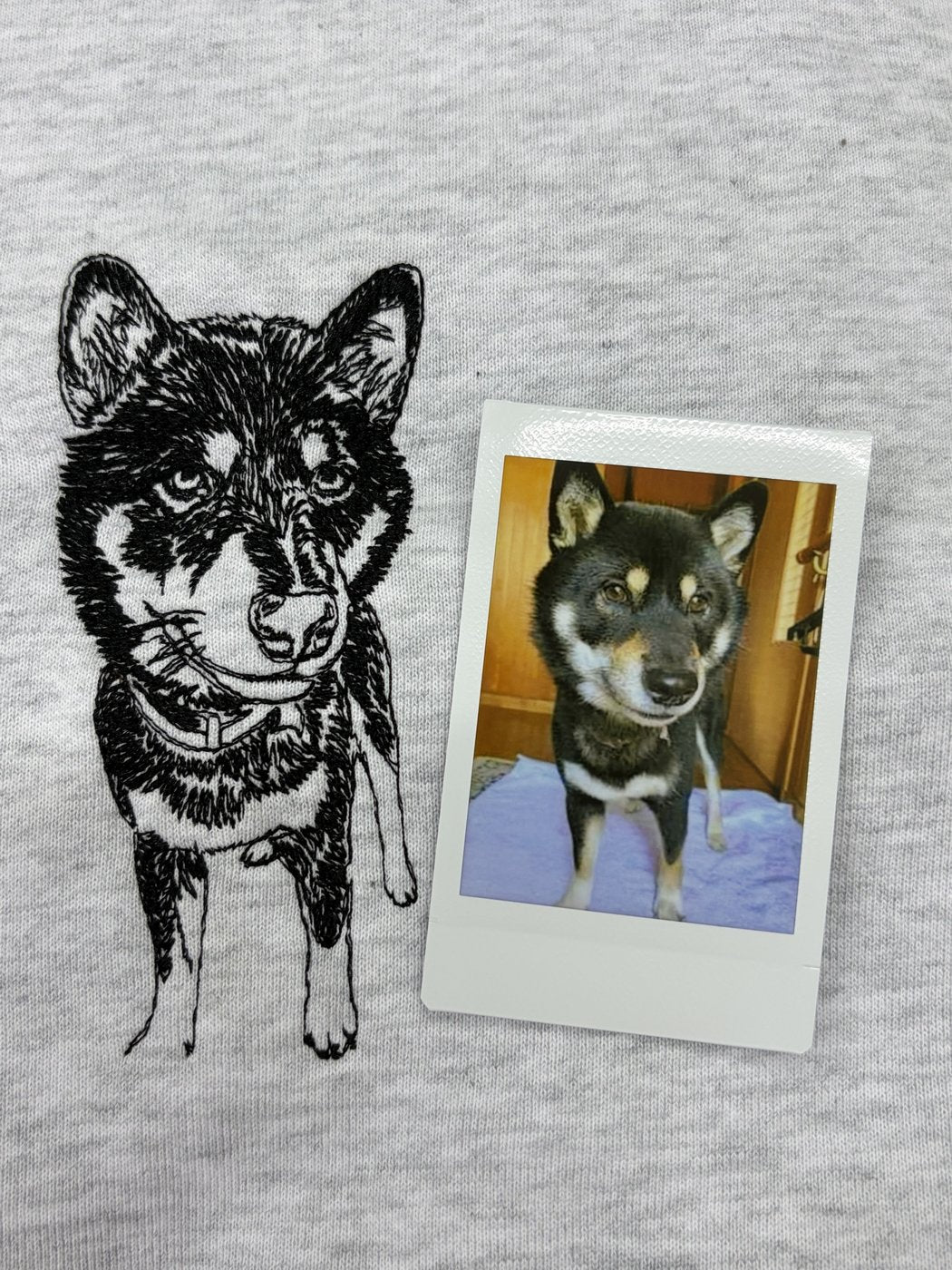 鉛筆デッサン刺繍トレーナー 柴犬