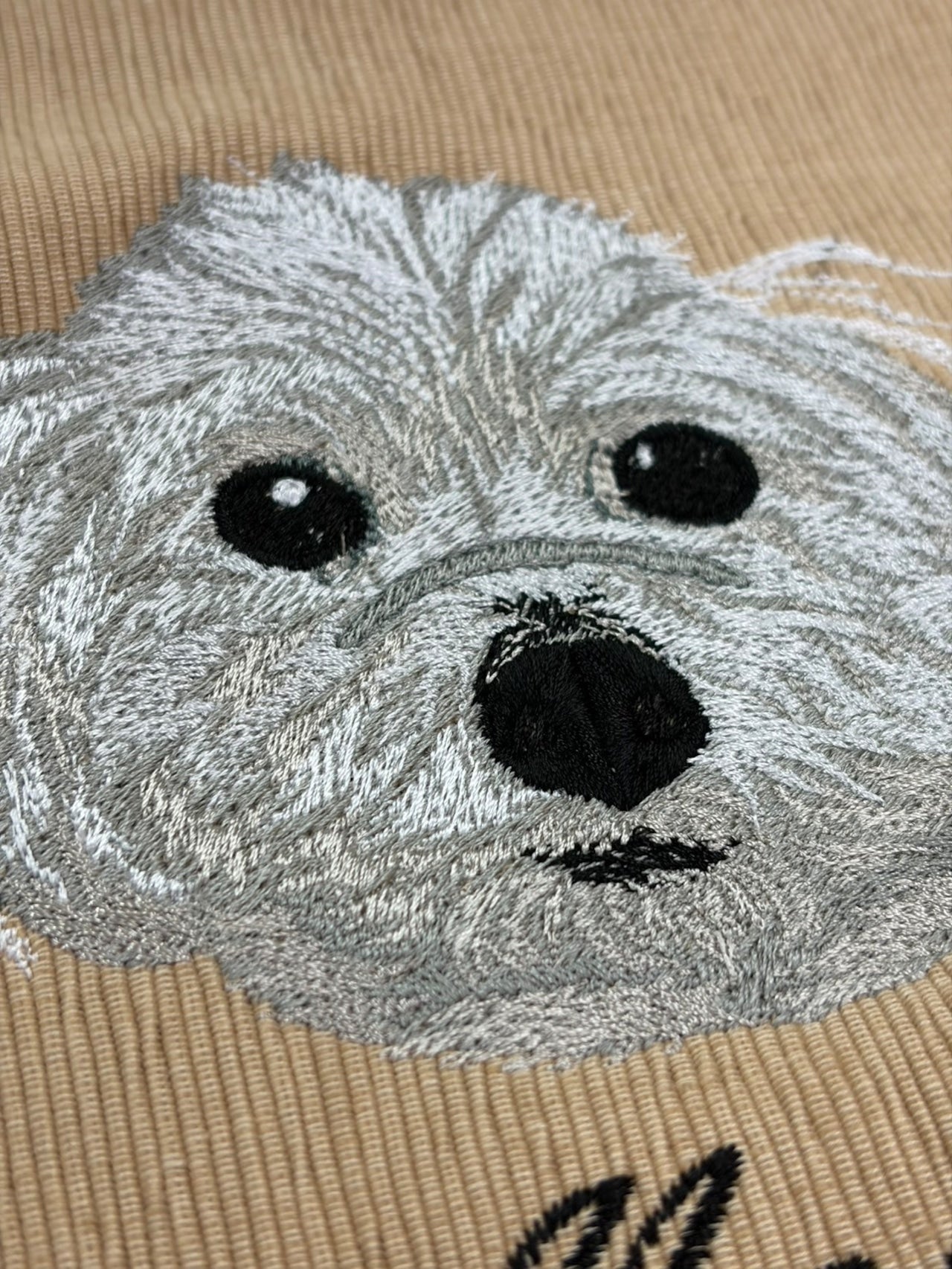 リアルなペット刺繍　の画像